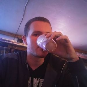 Meet your Posher, Derek